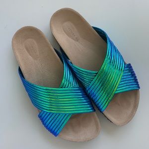 Like new Loeffler Randall Petra Acid slides sz 9